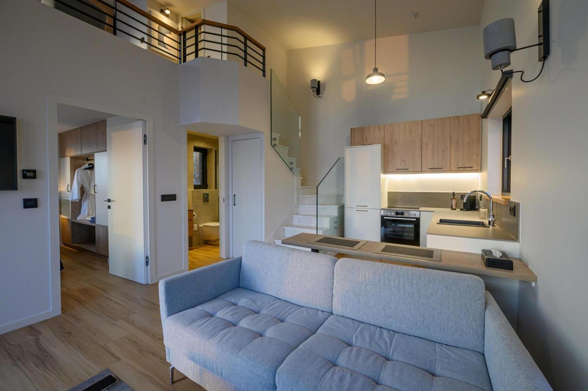 Mani Suites Agios Nikolaos  Buitenkant foto