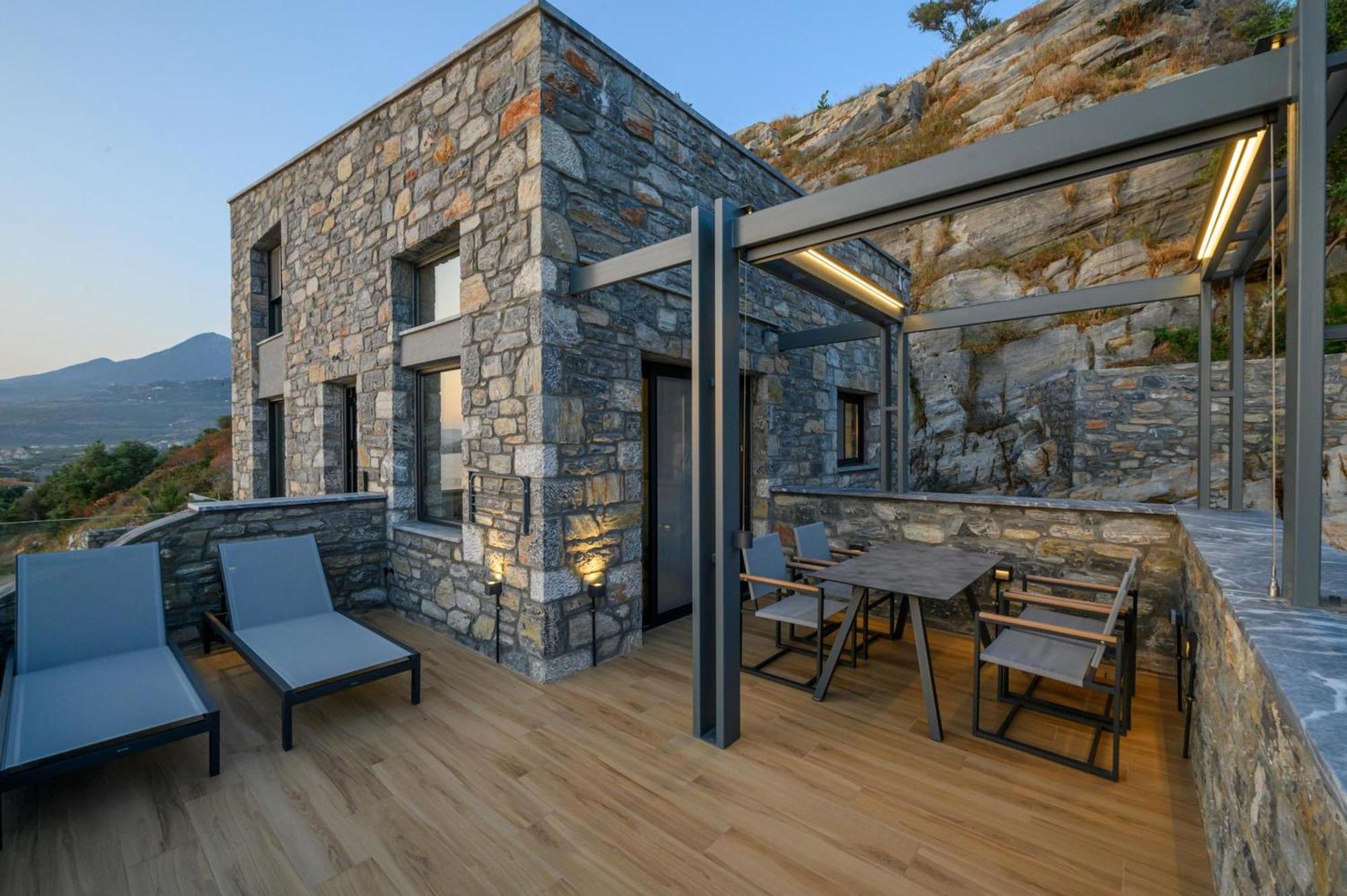 Mani Suites Agios Nikolaos  Buitenkant foto