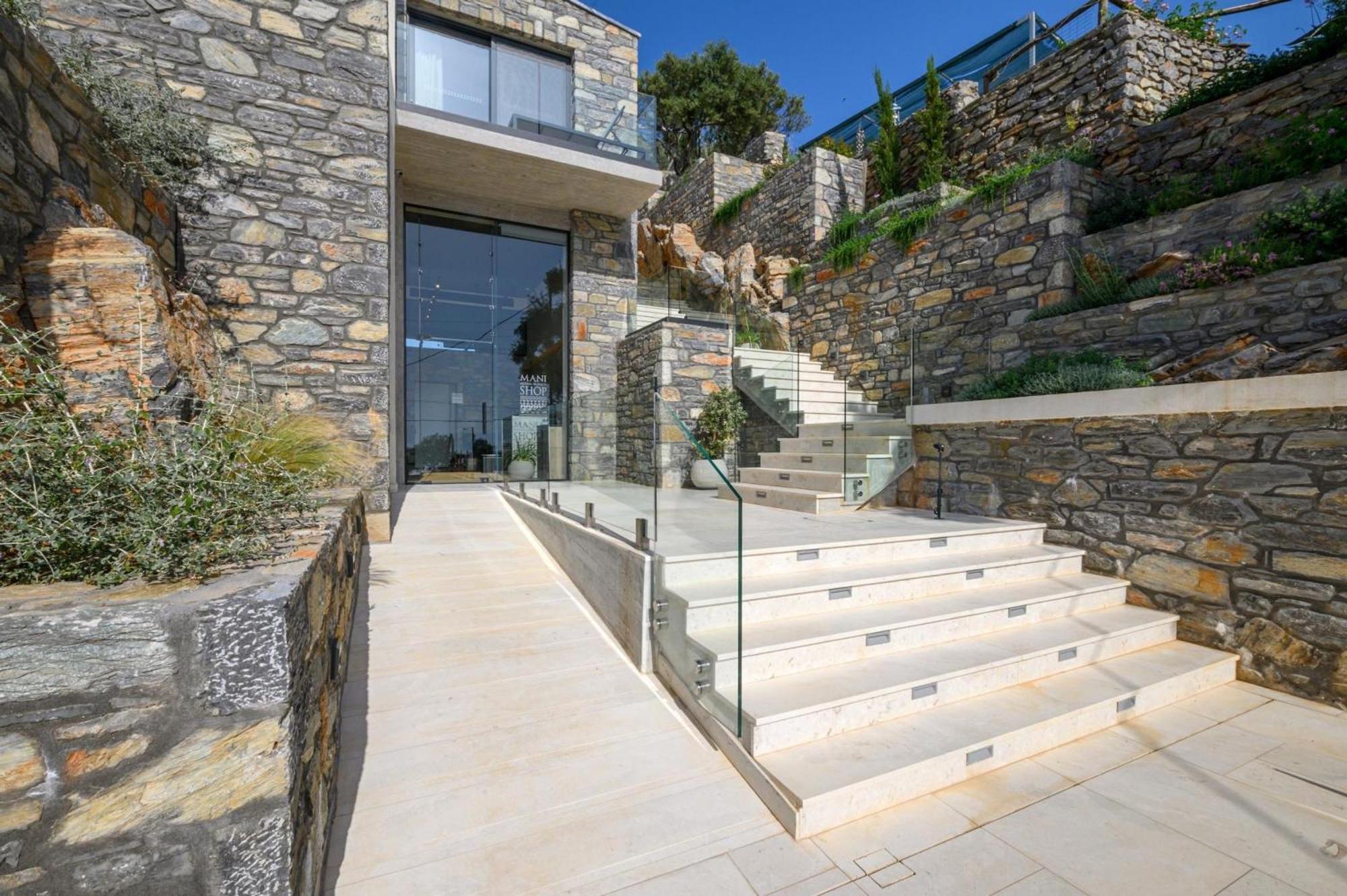 Mani Suites Agios Nikolaos  Buitenkant foto
