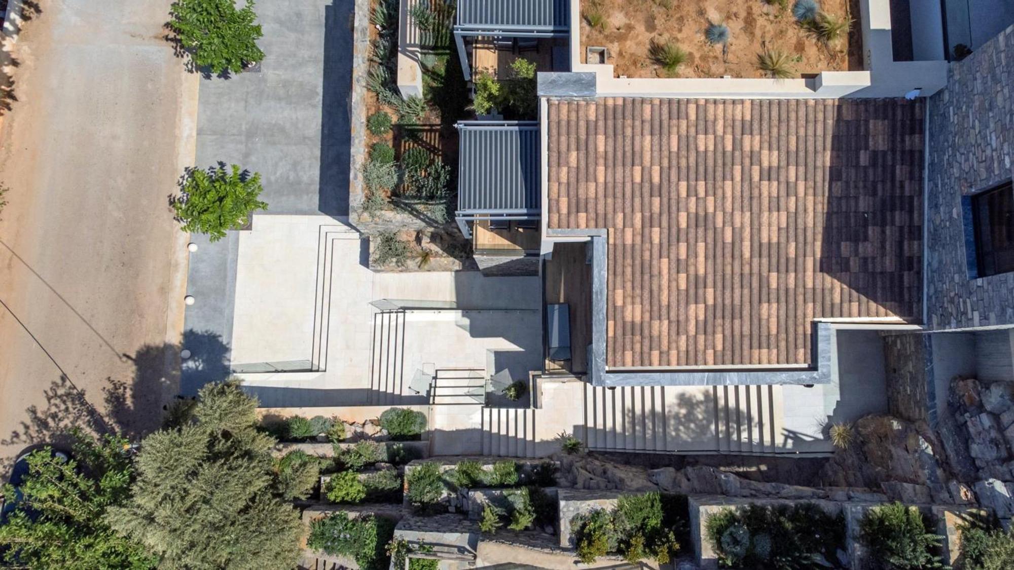 Mani Suites Agios Nikolaos  Buitenkant foto