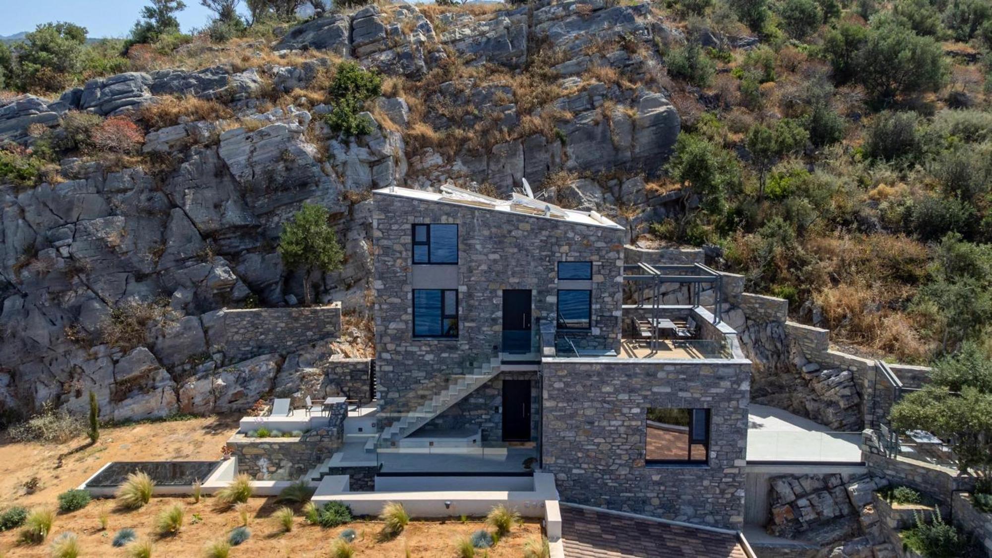 Mani Suites Agios Nikolaos  Buitenkant foto