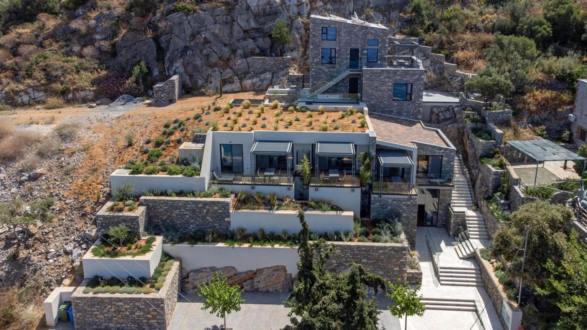 Mani Suites Agios Nikolaos  Buitenkant foto